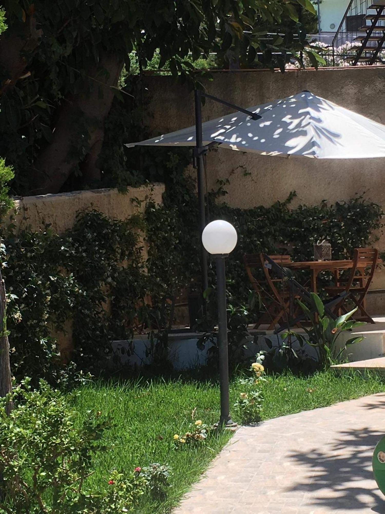 Residenza Don Camillo Villa Mondello Værelse billede