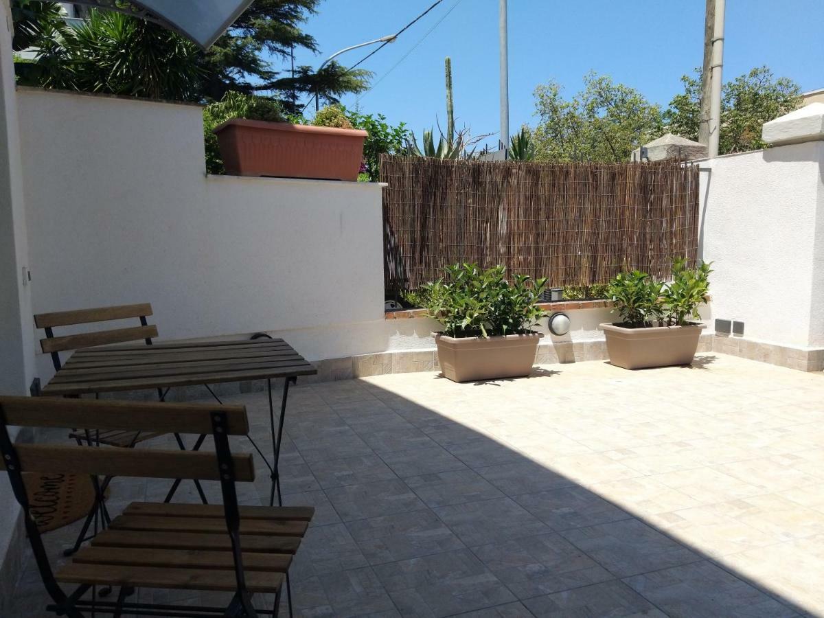 Residenza Don Camillo Villa Mondello Eksteriør billede